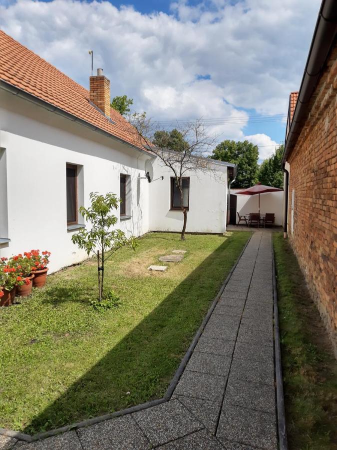 Ubytovani U Dvoraku Veselí nad Lužnicí Exterior foto