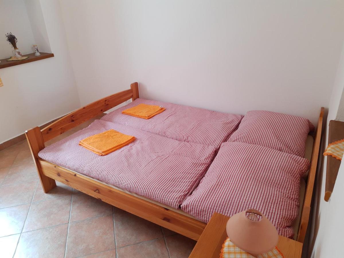 Ubytovani U Dvoraku Veselí nad Lužnicí Exterior foto